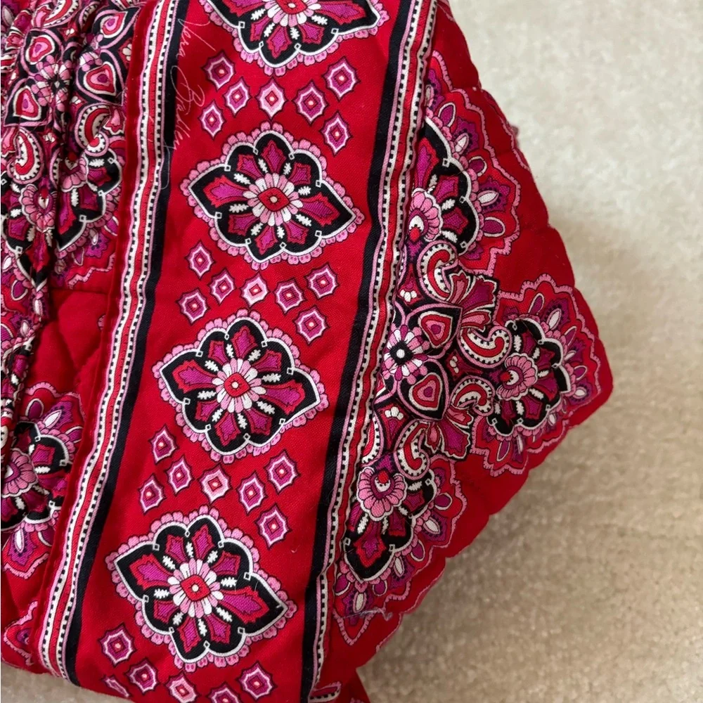 Vera Bradley 3-pc travel set - Picture 8 of 9